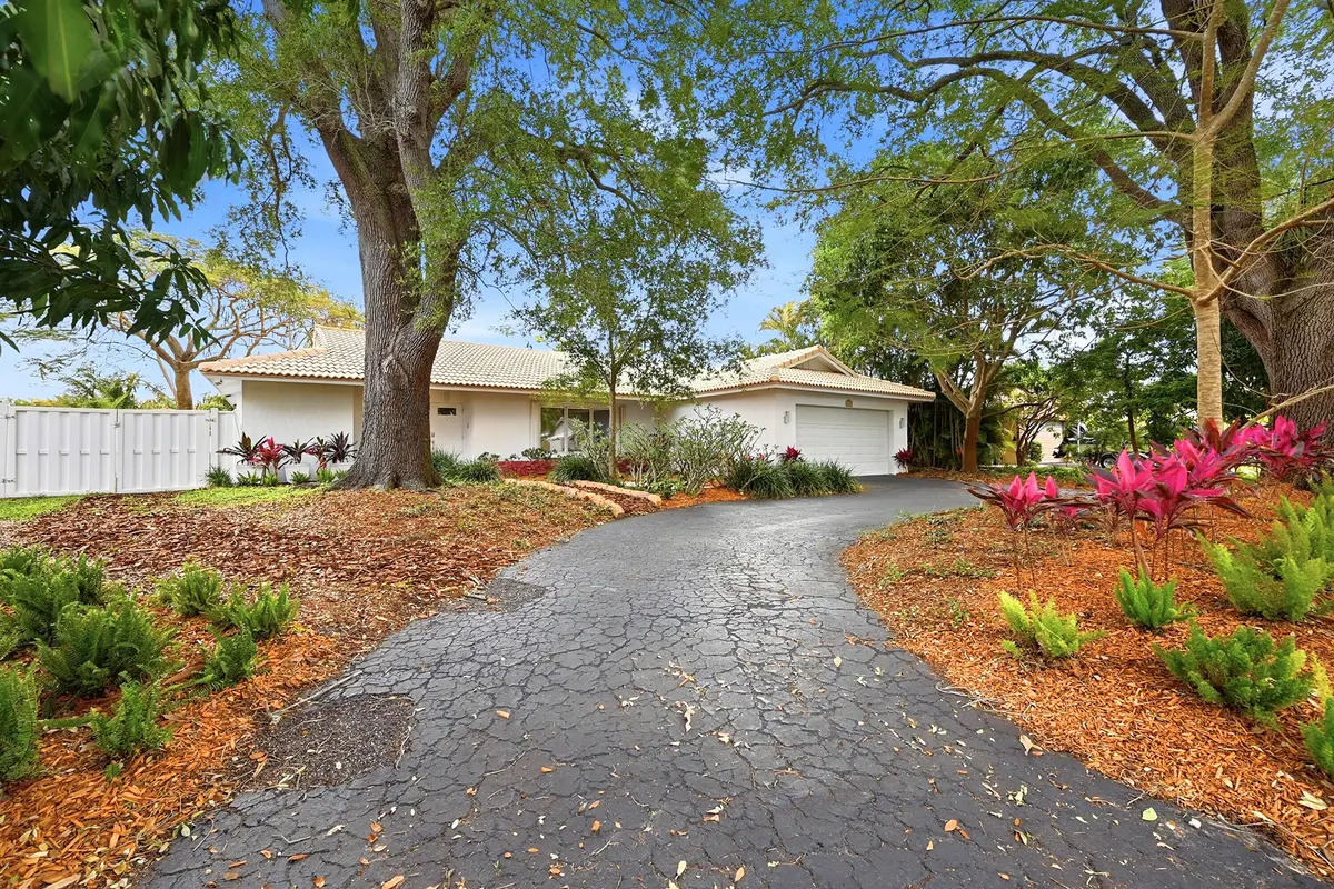 02_stl_1884 at 8857 NW 3rd Place, Coral Springs