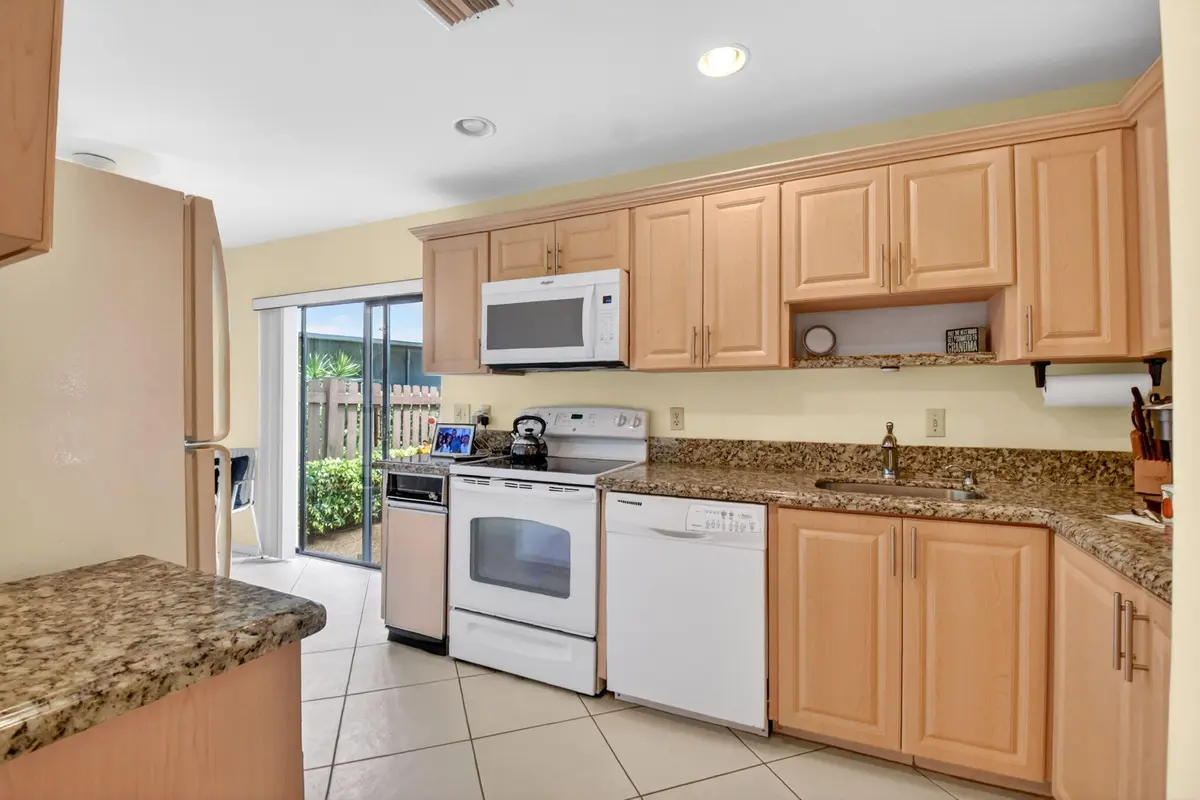 Kitchen at 10 Southport Lane A, Boynton Beach