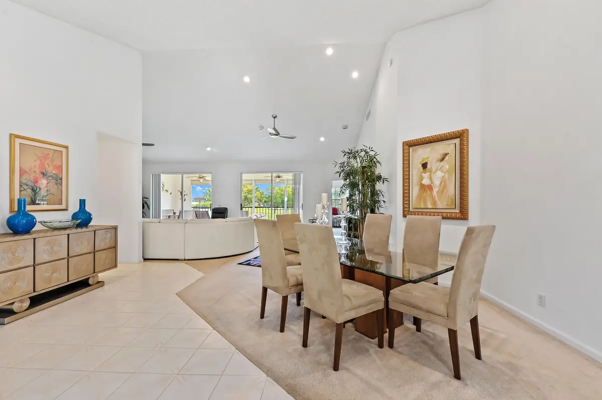 08 Dining room 01 at 11618 Briarwood Circle 4, Boynton Beach