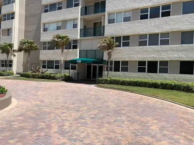 1237 S Hillsboro Mile  Hillsboro Mile 601, Hillsboro Beach – leased