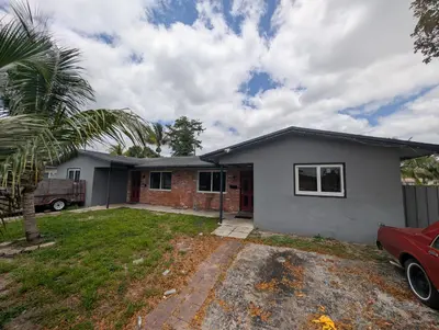 5201 NW 16th Court, Lauderhill – sold