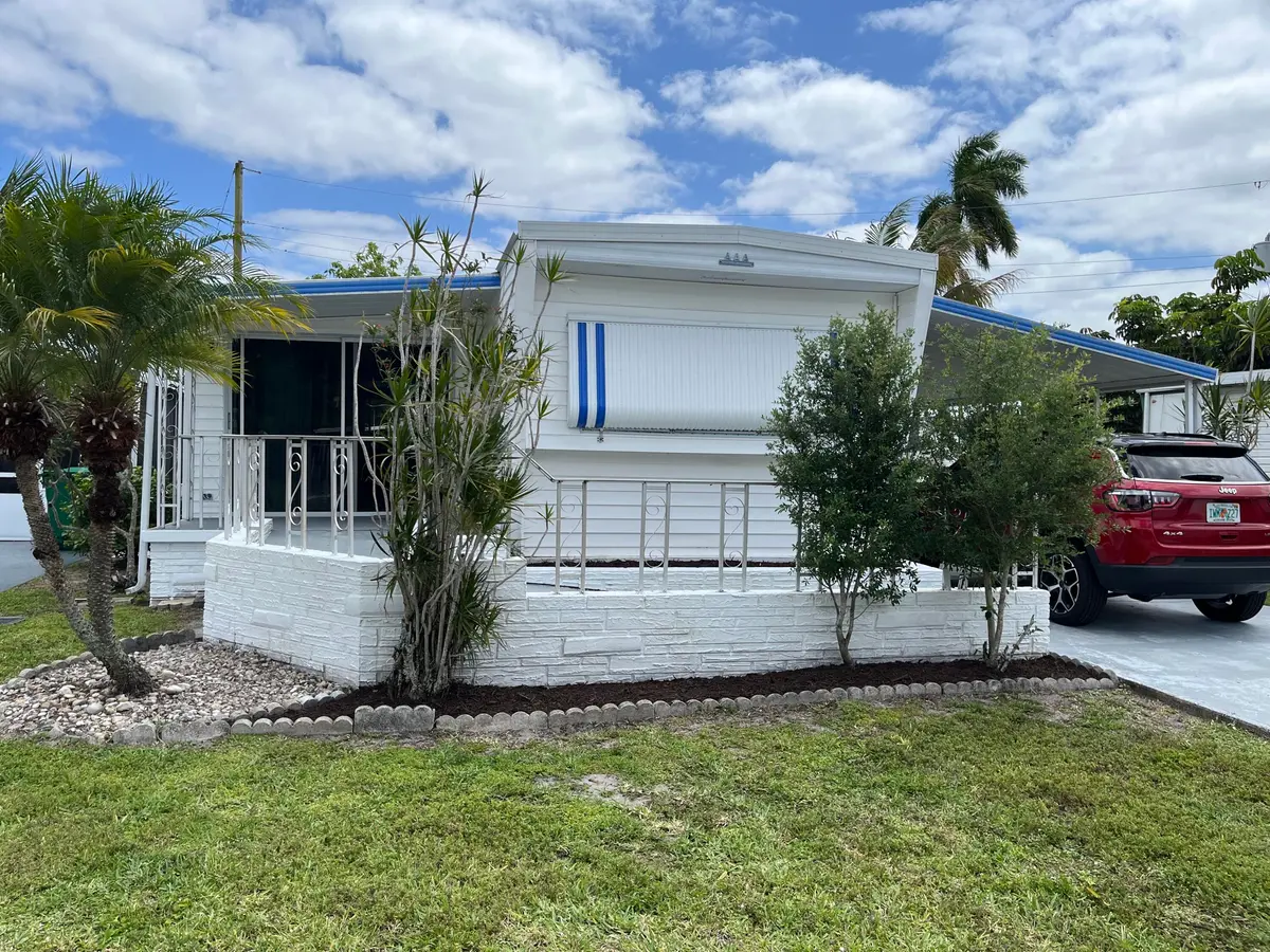 IMG_6282 at 8510 SW 18th Place, Davie