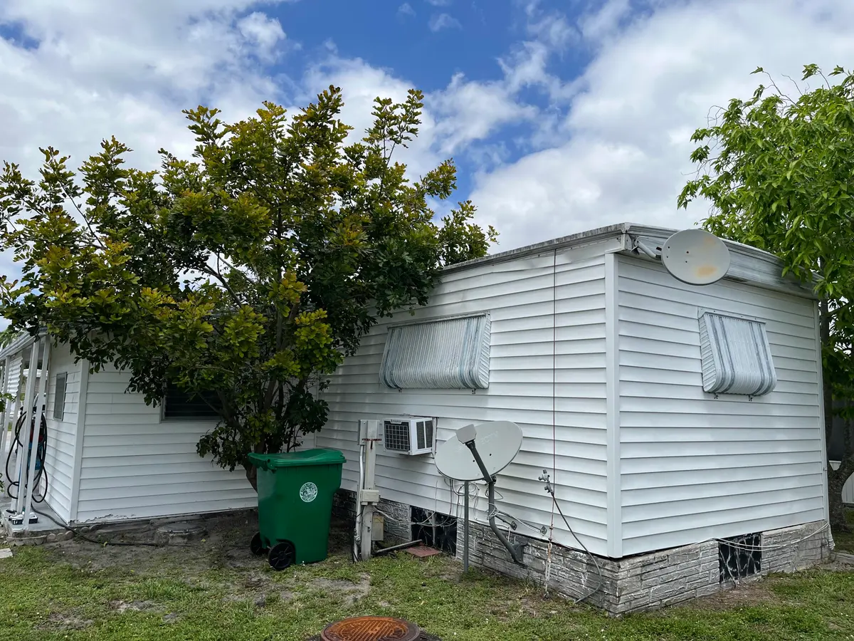 IMG_6288 at 8510 SW 18th Place, Davie