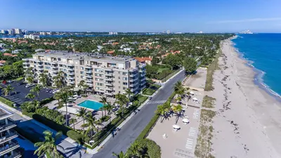 170 N Ocean Boulevard 409, Palm Beach – Condominium for rent