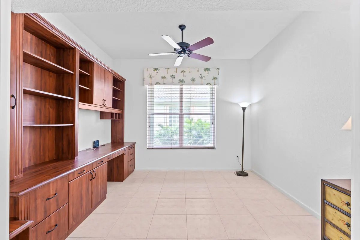 6-web-or-mls-A7401912 at 6530 Hawaiian Avenue, Boynton Beach
