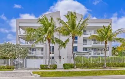 51 SE 19th Avenue 401, Deerfield Beach – Condominium for sale