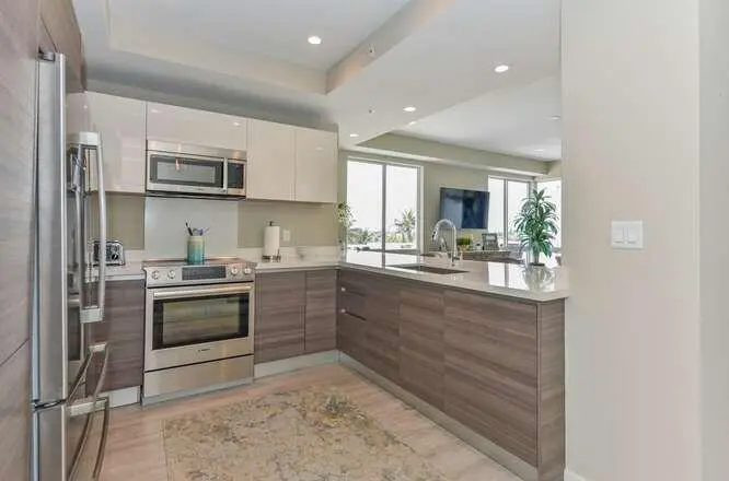 51 SE 19th Ave Unit 401-small-011-036-51 at 51 SE 19th Avenue 401, Deerfield Beach