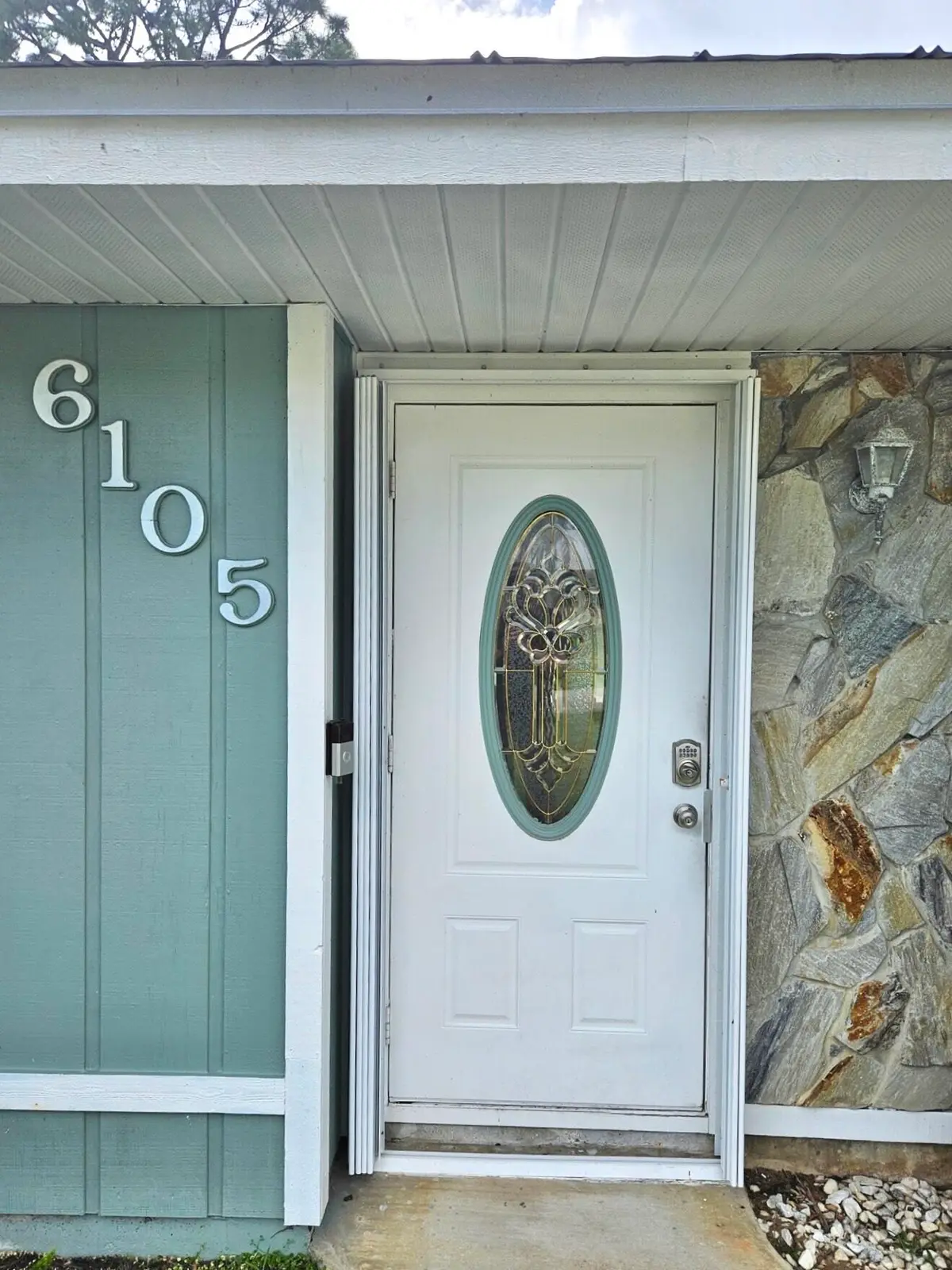front entrance at 6105 Spruce Drive, Fort Pierce