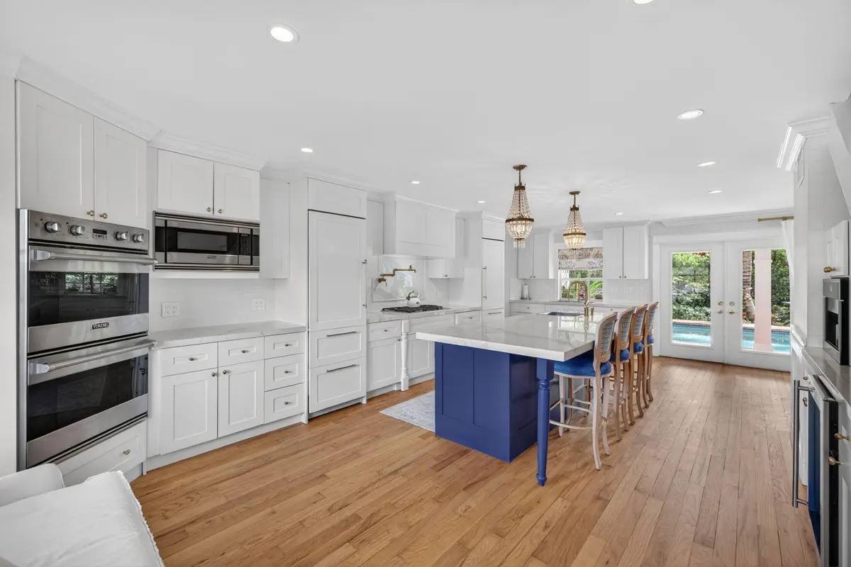 18-web-or-mls-B699A0078 at 4524 NE 22nd Road, Fort Lauderdale