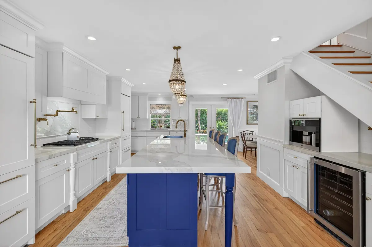 19-web-or-mls-B699A0081 at 4524 NE 22nd Road, Fort Lauderdale