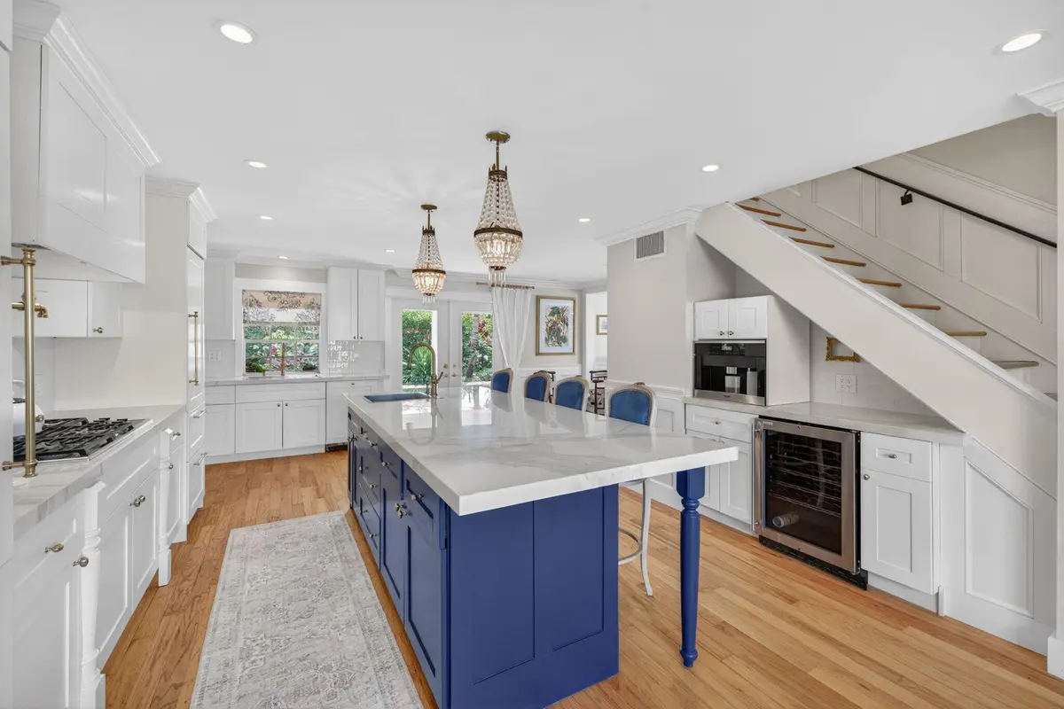 20-web-or-mls-B699A0087 at 4524 NE 22nd Road, Fort Lauderdale