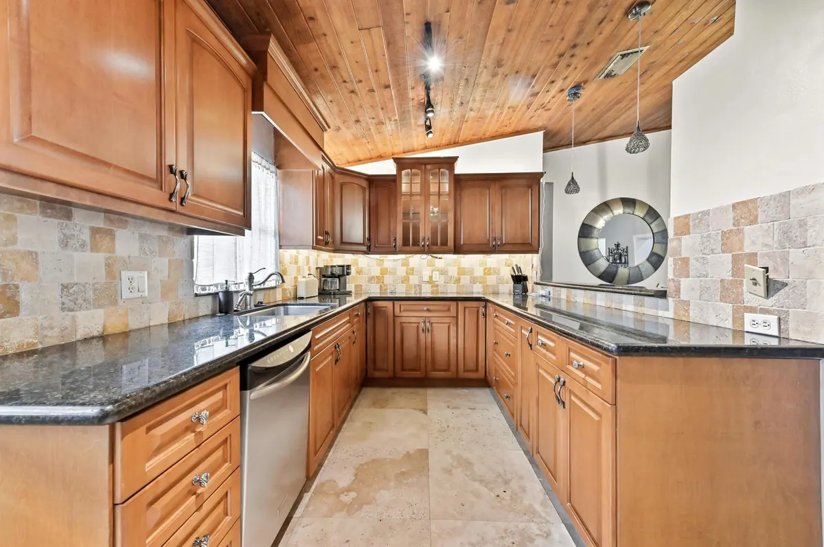 17 Kitchen 01 at 263 NW 48th Avenue, Deerfield Beach