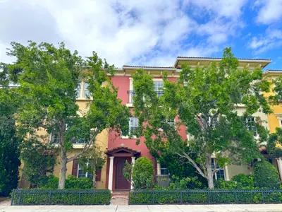 531 S Federal Highway 15, Lake Worth Beach – sold