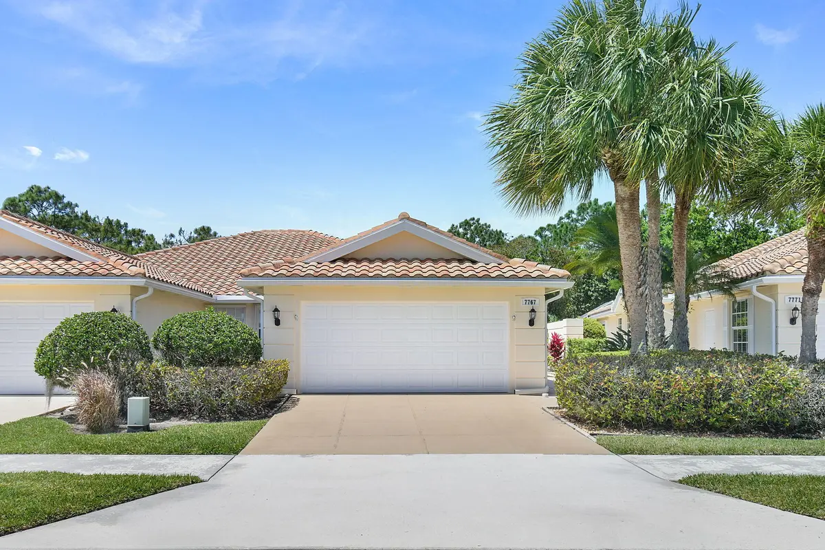 3-web-or-mls-500_6083 at 7767 SE Spicewood Circle, Hobe Sound