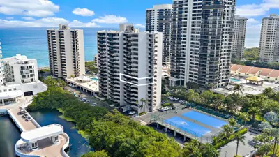 4200 N Ocean Drive 2-705, Singer Island – sold
