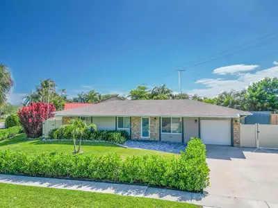 8099 Santa Fe Trail, Boca Raton – sold
