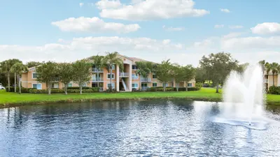 121 SW Palm Drive Unit 306, Port St. Lucie – Condominium for sale