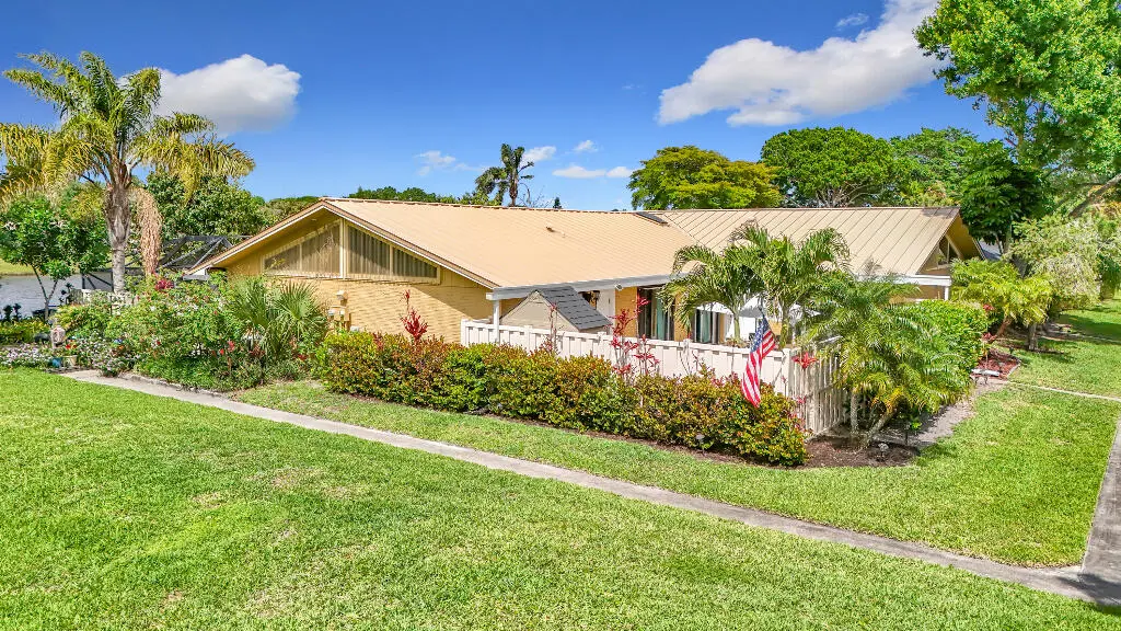 41961_69e00c3349876_04.15.2026_image-4 at 5713 Golden Eagle Circle, Palm Beach Gardens