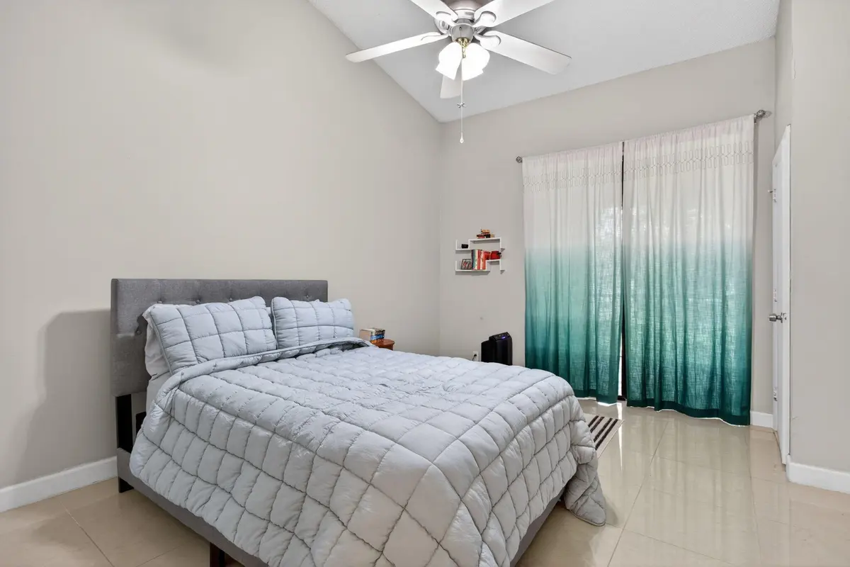 22-web-or-mls-4500-6193 at 4500 Carambola Circle 27305, Coconut Creek