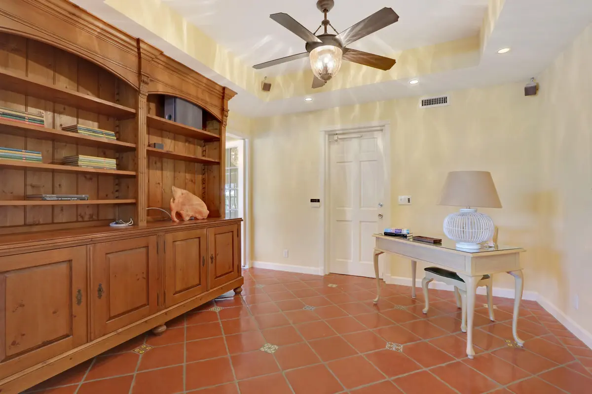 1210 Bimini Lane Image_11_of_30_mls at 1210 Bimini Lane, Singer Island