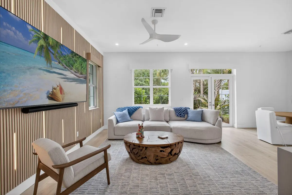 11-web-or-mls-5D1A4359 at 130 Water Pointe Place 7, Jupiter
