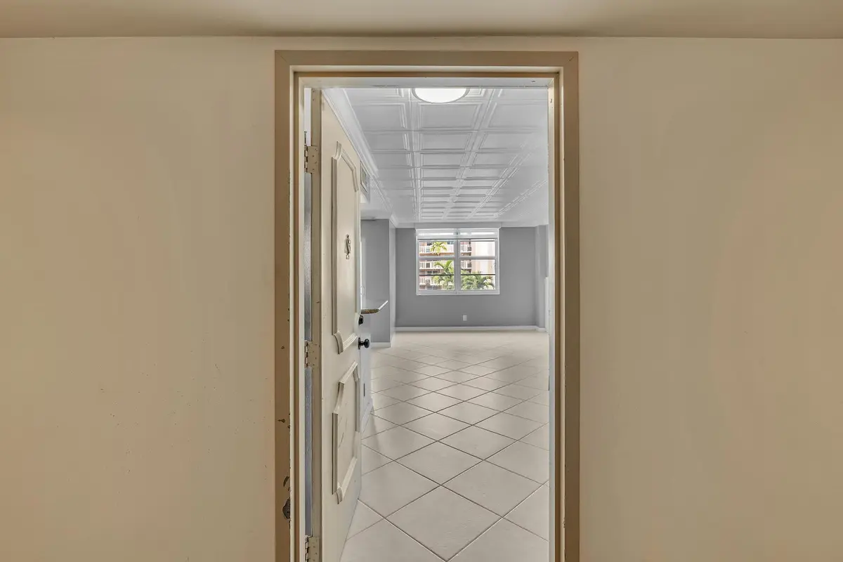 Photo 3 at 1600 SE 15th Street 305, Fort Lauderdale