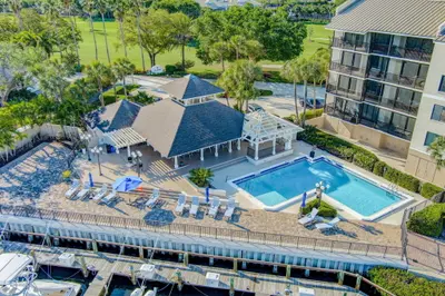 16910 Bay Street E503, Jupiter – Condominium for rent