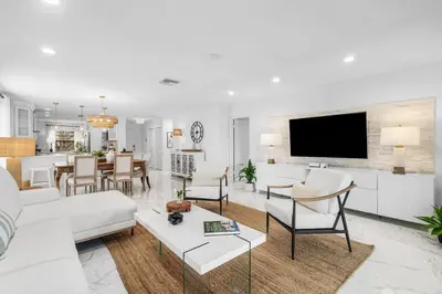 15 Westgate Lane D, Boynton Beach – sold