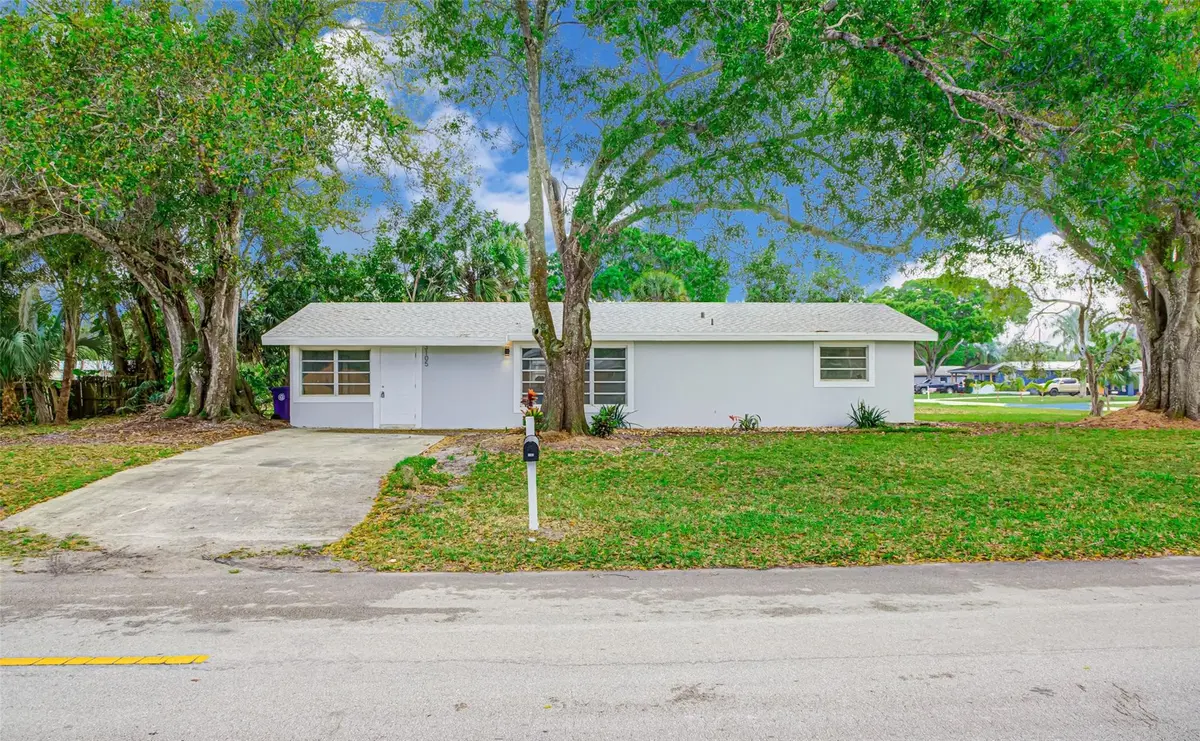 Photo 2 at 3105 18th Street, Vero Beach