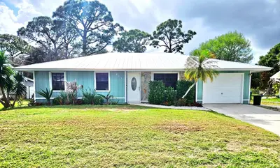 6105 Spruce Drive, Fort Pierce – sold