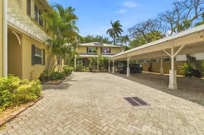 1220 W Las Olas Boulevard 1220, Fort Lauderdale – sold