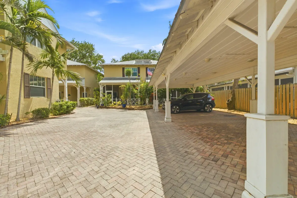 3-web-or-mls-DSC03201_decluttered at 1220 W Las Olas Boulevard 1220, Fort Lauderdale