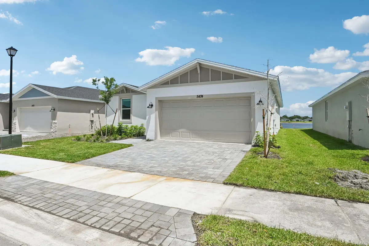 5474 Hampton Park Cir Vero Beach FL (4) at 5474 Hampton Park Circle, Vero Beach