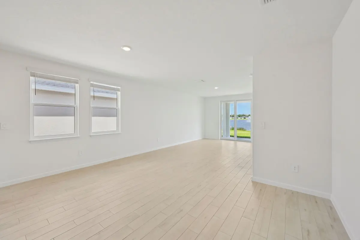 5474 Hampton Park Cir Vero Beach FL (7) at 5474 Hampton Park Circle, Vero Beach