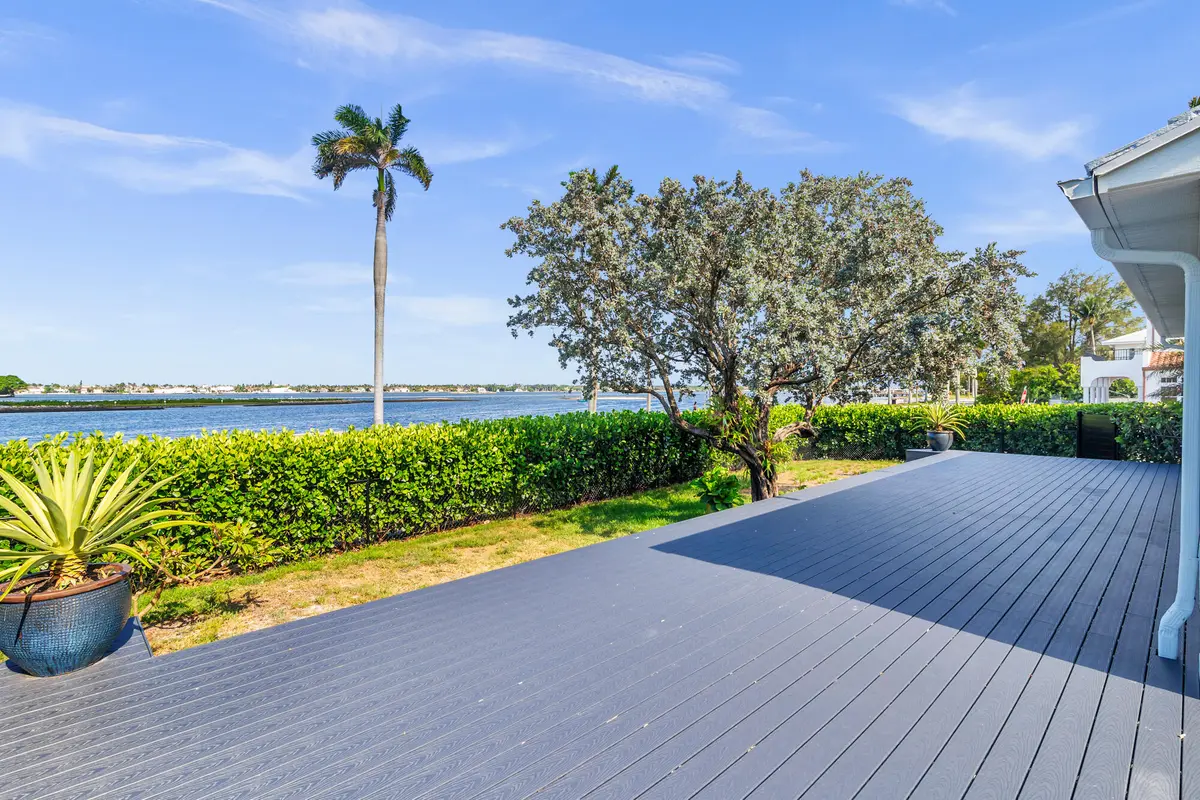 east views at 185 Almeria Road, West Palm Beach