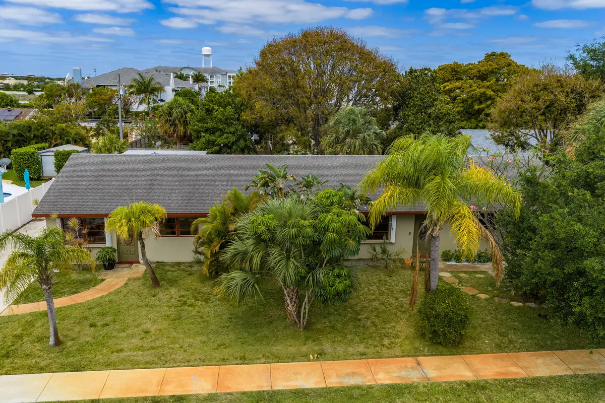 723n7thstlantanaa-2 at 723 N 7th Street, Lantana