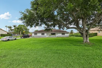 2940 SW 156th Avenue, Davie – sold