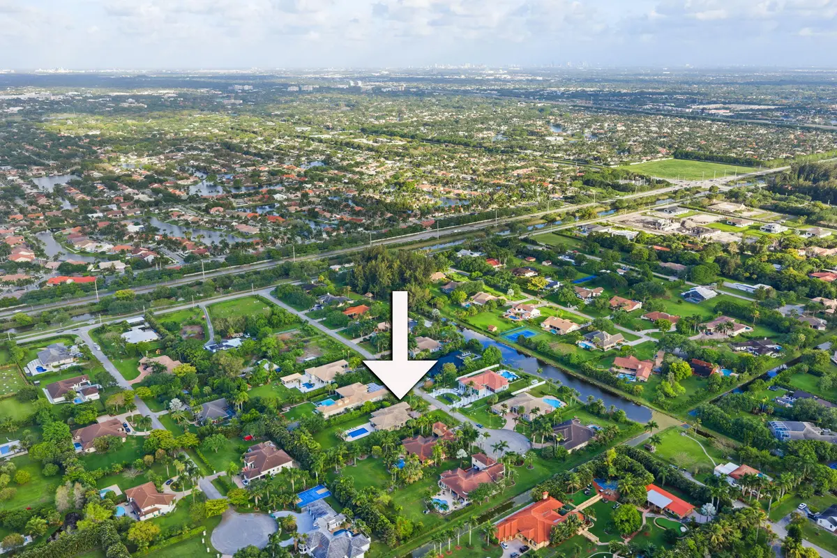 1-web-or-mls-11371-nw-6th-st at 11371 NW 6th Street, Plantation