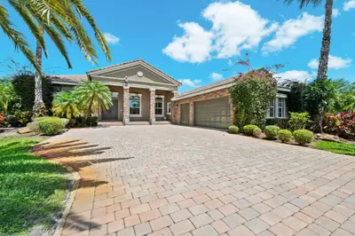 11371 NW 6th Street, Plantation – sold