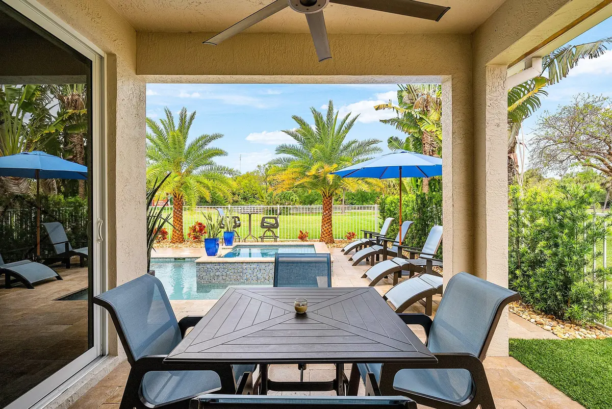 494 Enfield Ct at 494 Enfield Court, Delray Beach