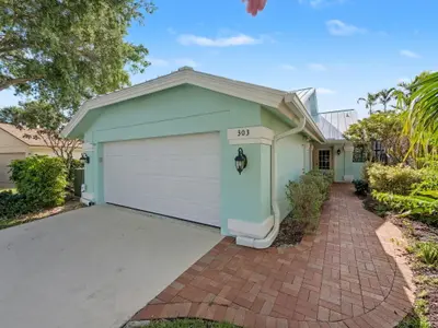 303 Leeward Drive, Jupiter – sold