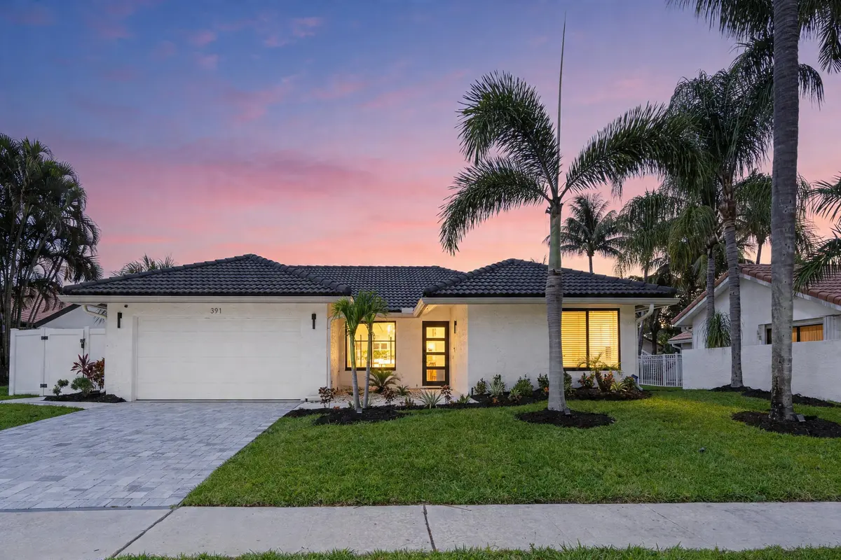 Twilight at 391 S Country Club Boulevard, Boca Raton