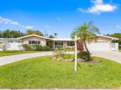 4421 NE 19th Avenue, Oakland Park – sold