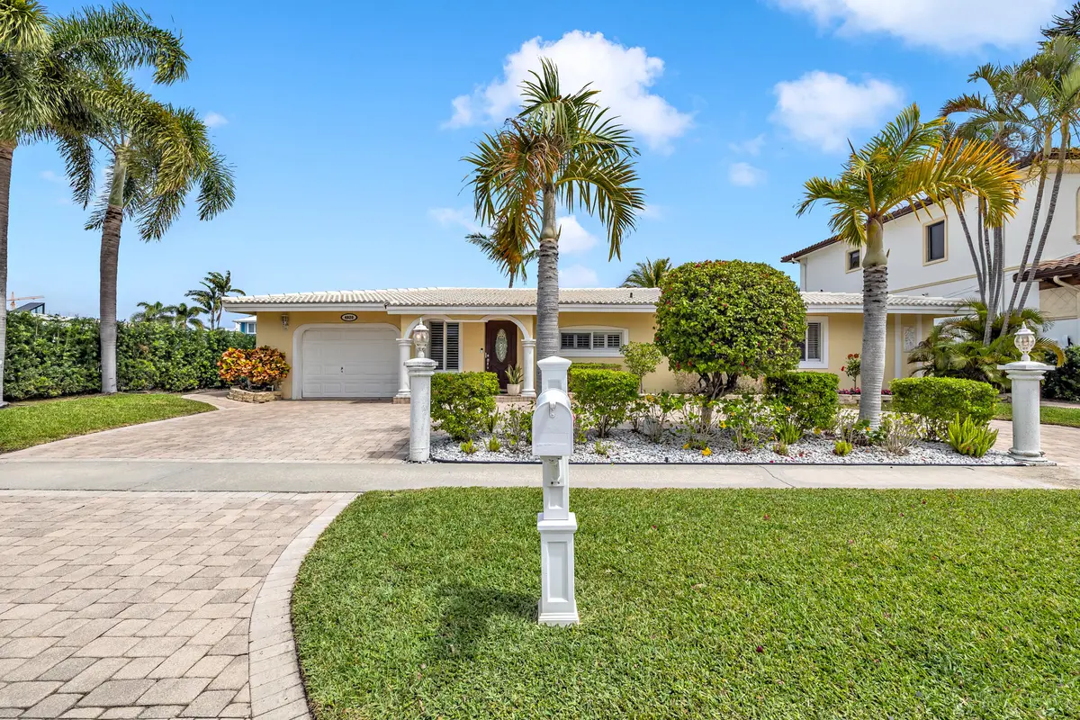 KA-3 at 4920 NE 28th Avenue, Lighthouse Point