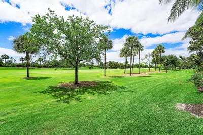 136 Coral Cay Drive, Palm Beach Gardens – sold