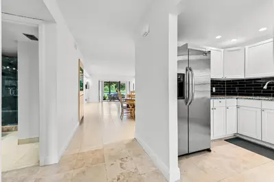 21215 Lago Circle C, Boca Raton – sold