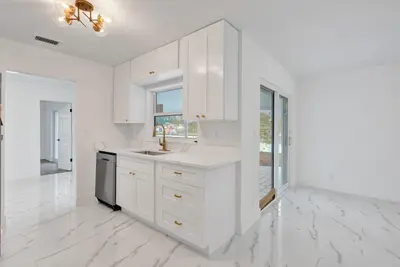 6606 NW 95th Avenue, Tamarac – sold