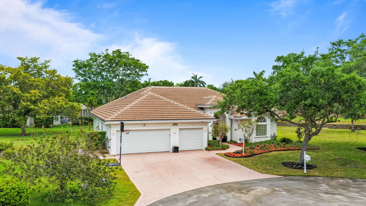 DJI_20260415125910_0002_D at 16245 Seneca Circle, Davie