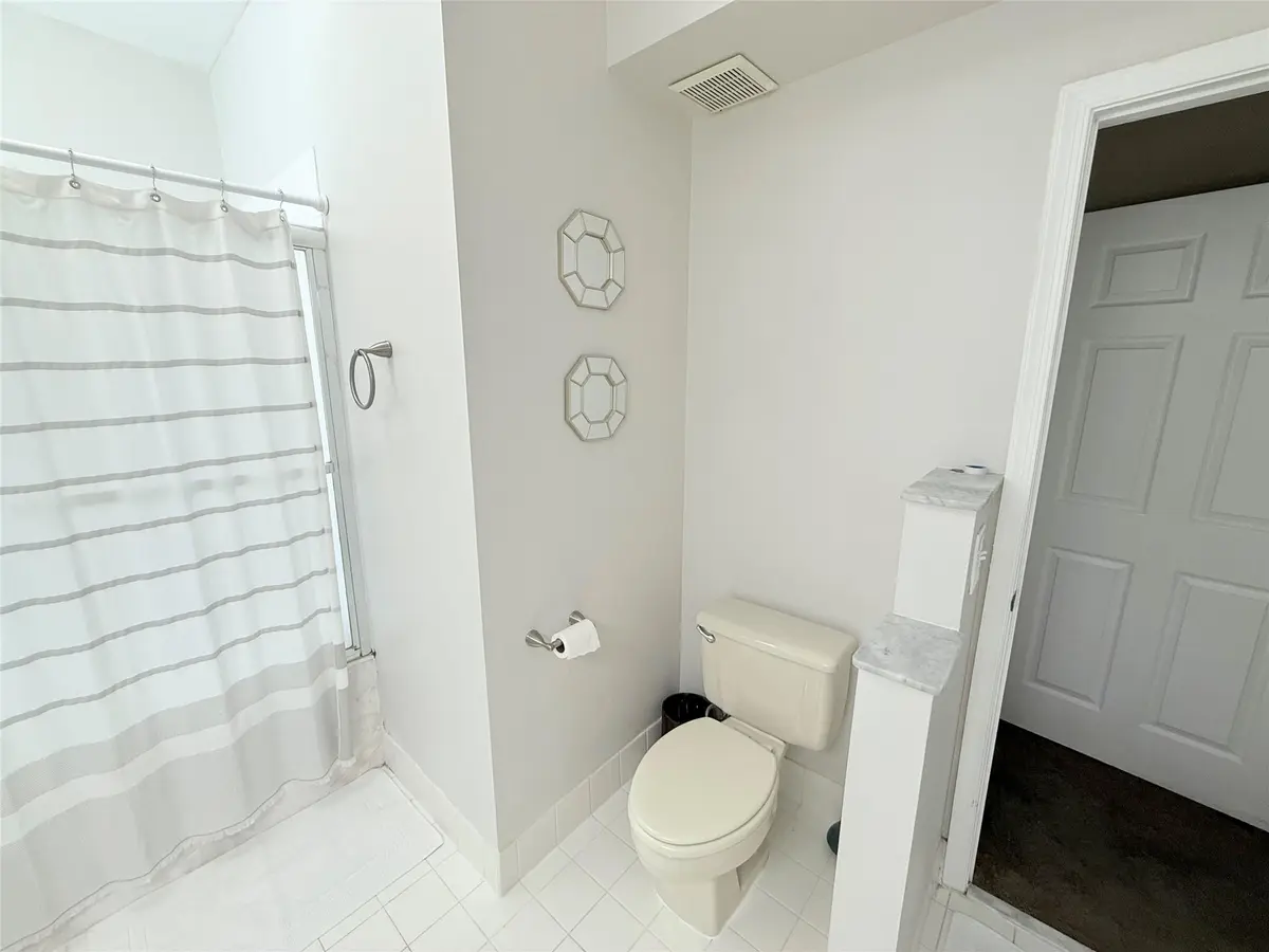 Photo 6 at 4965 SW 153rd Avenue, Davie