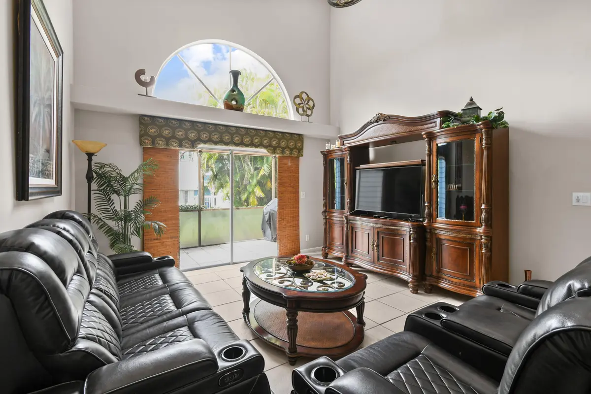 living room at 1003 Ocean Dunes Circle, Jupiter